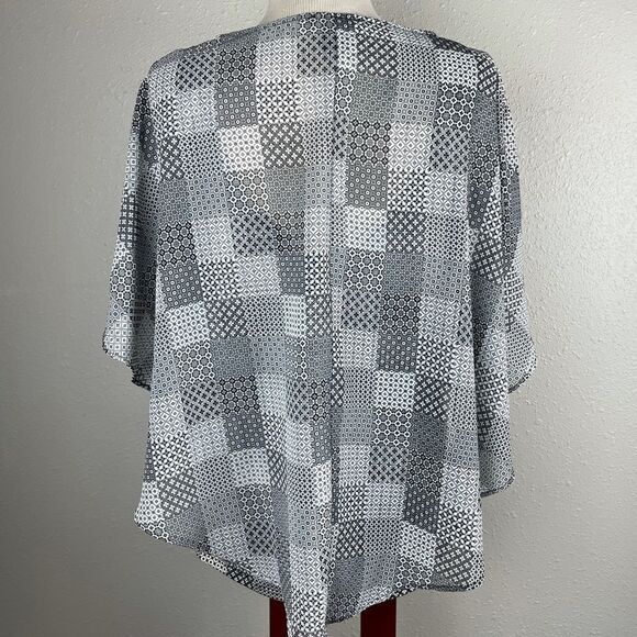 Robert Louis Blouse Top Size M EUC - Picture 8 of 9